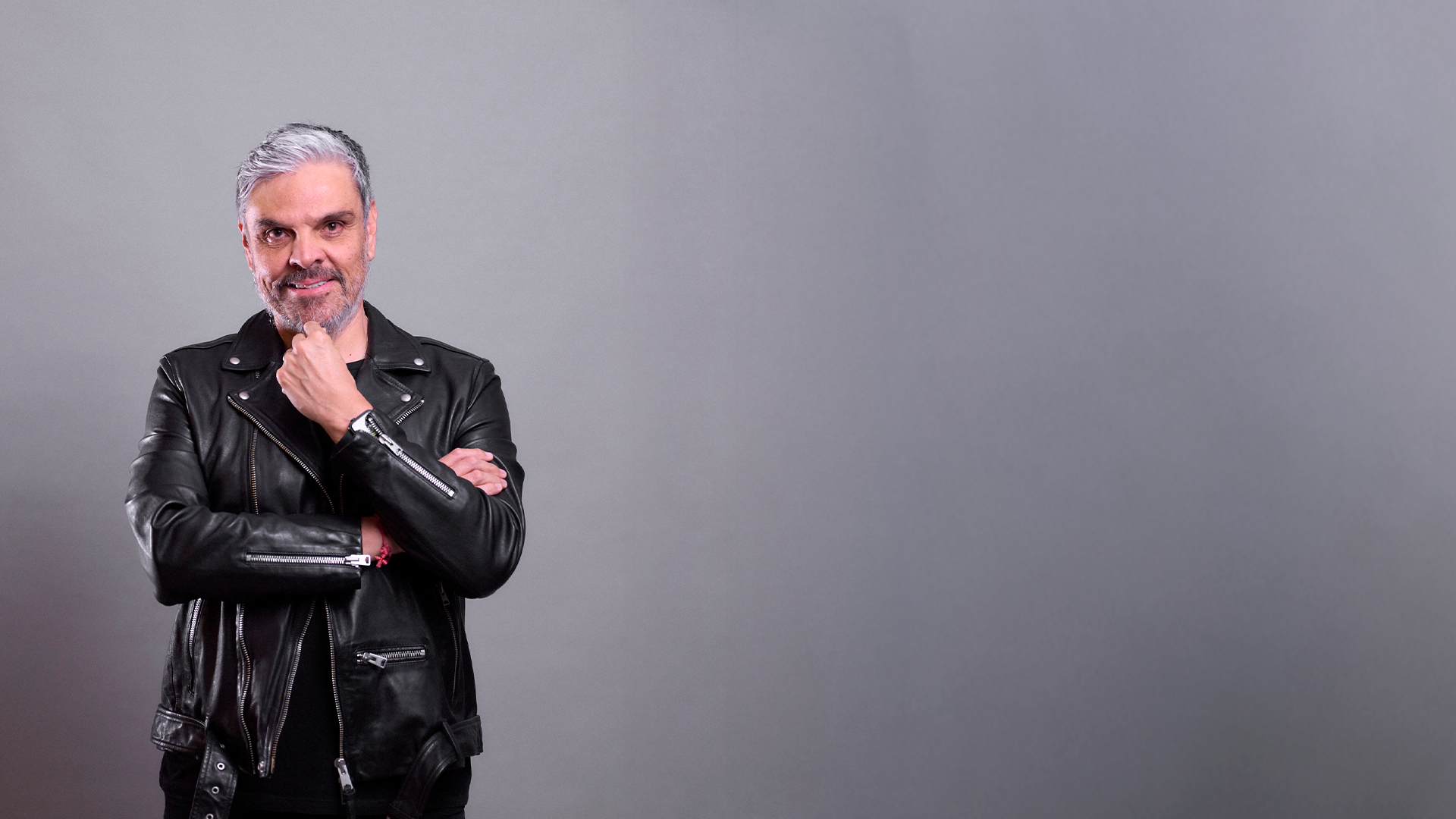 Jessie Cervantes en conferencia corporativa